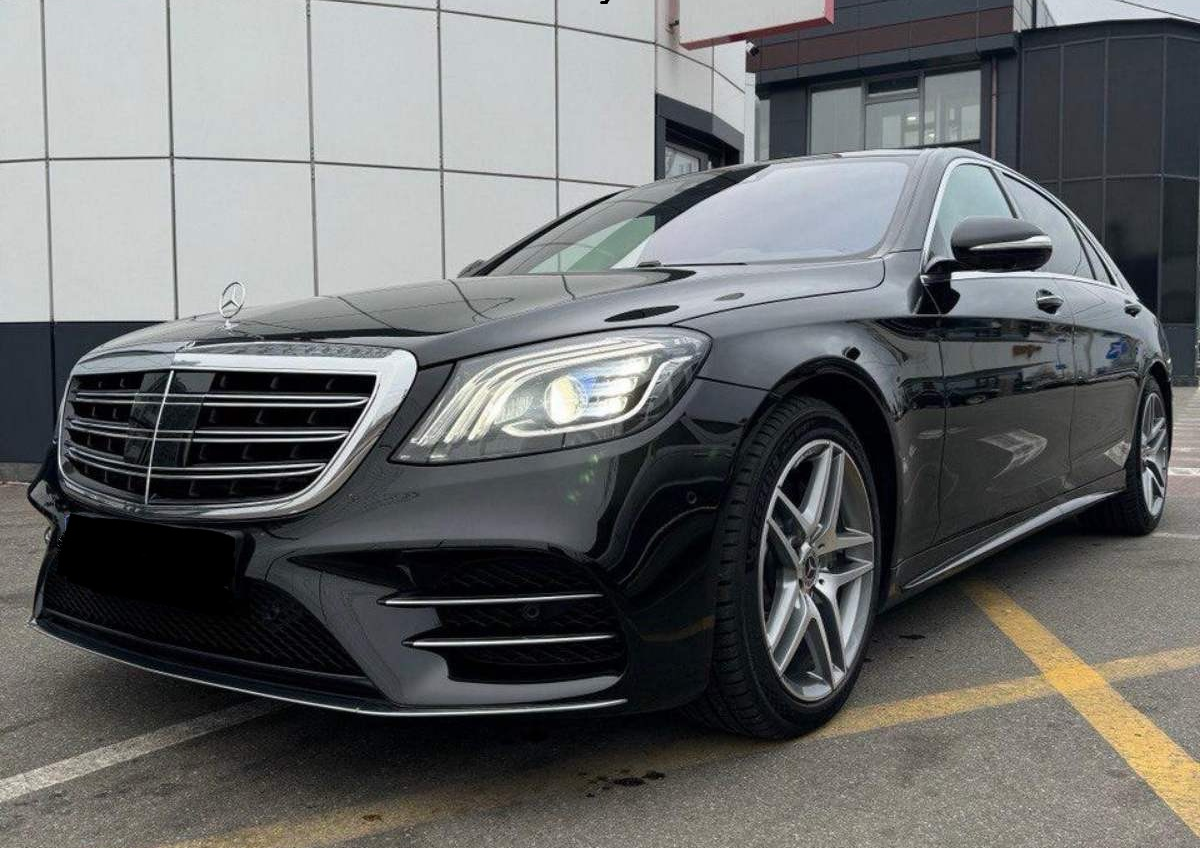 Mercedes-Benz S500 W222 - Фото №1 Mercedes-Benz S500 W222 - Фото №1
