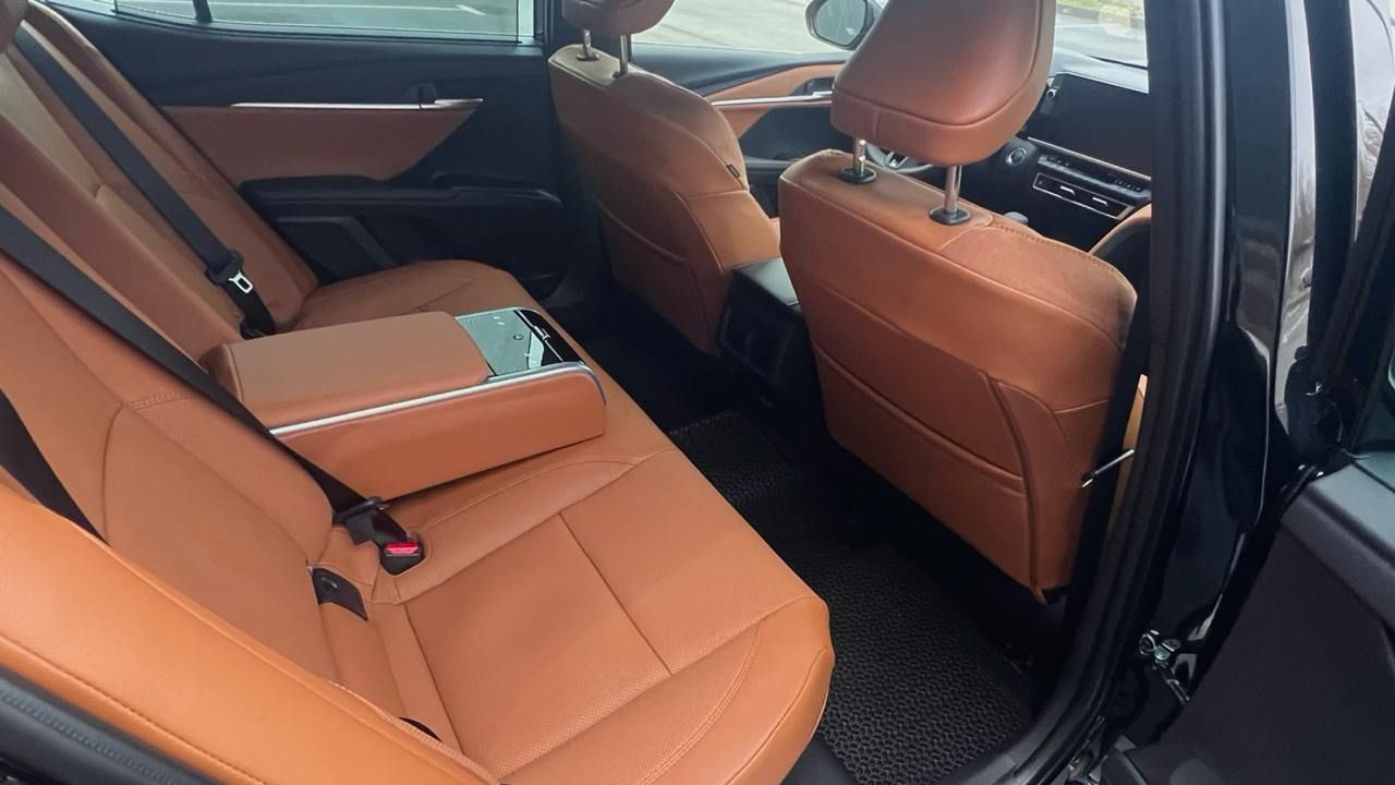 Toyota Camry XV80 - Фото №5 Toyota Camry XV80 - Фото №5