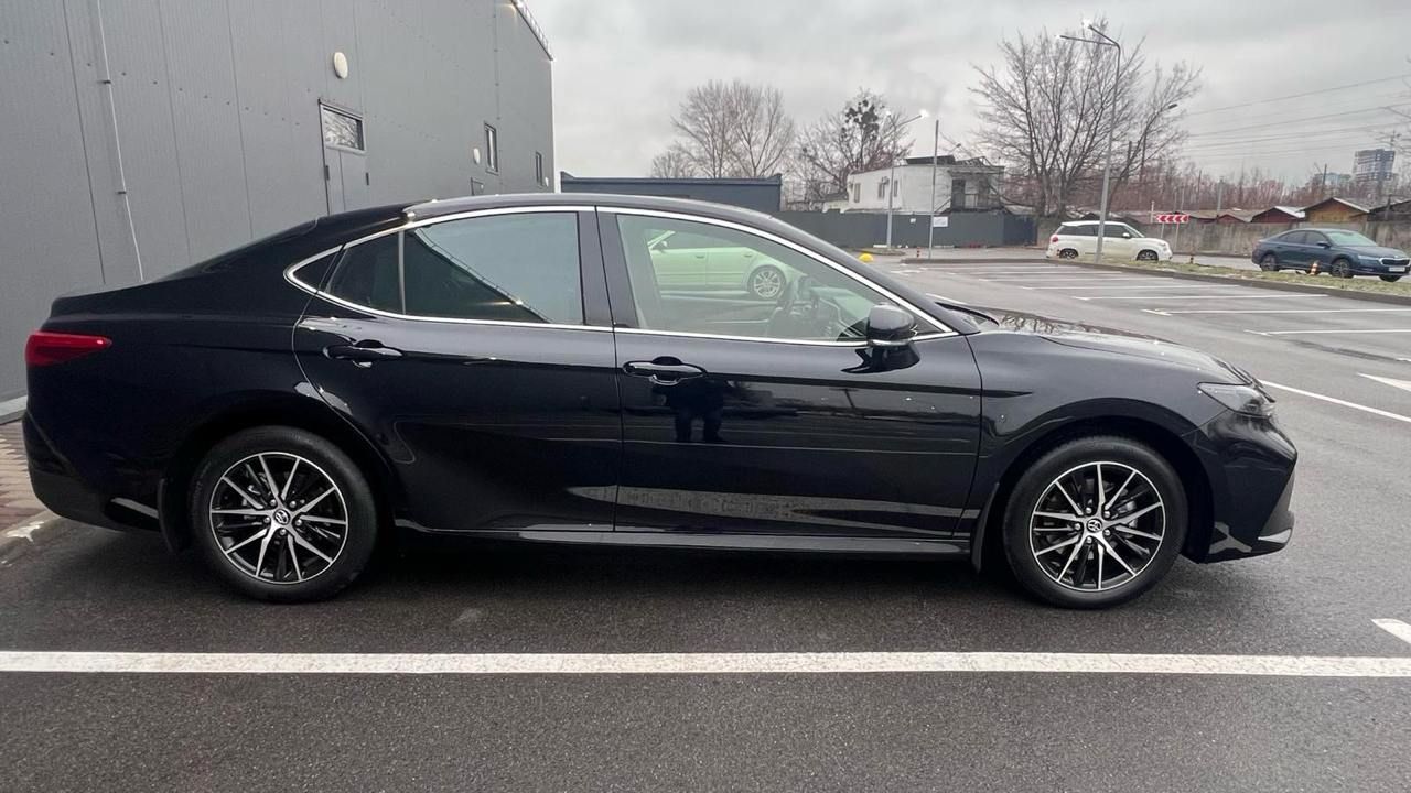 Toyota Camry XV80 - Фото №4 Toyota Camry XV80 - Фото №4