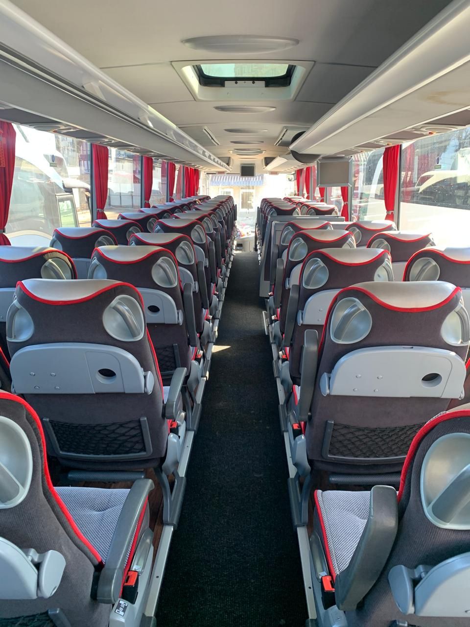 Mercedes-Benz Tourismo - Фото №3 Mercedes-Benz Tourismo - Фото №3