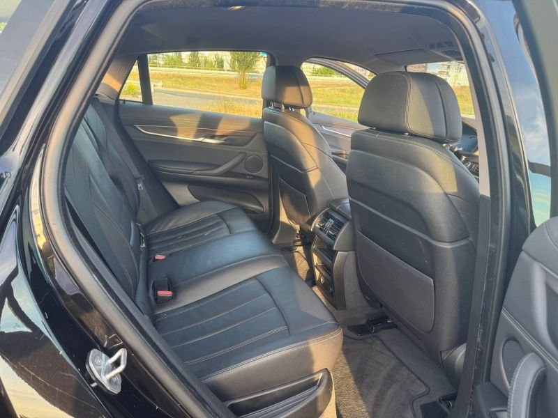 BMW X6 - Фото №6