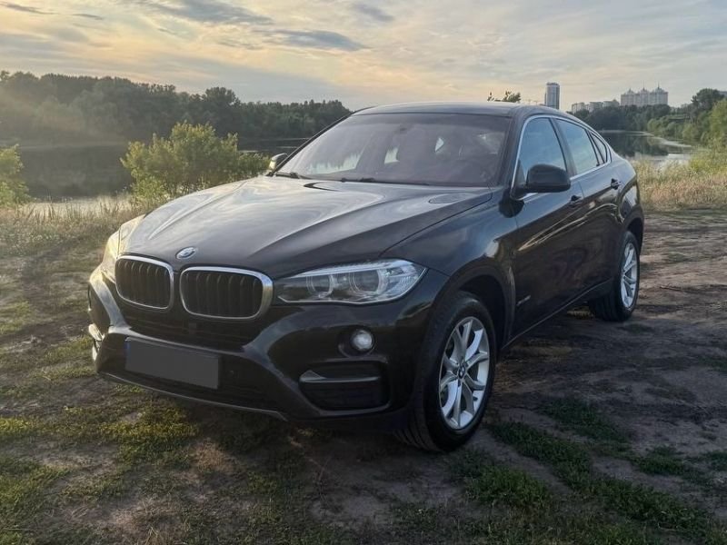 BMW X6 - Фото №7