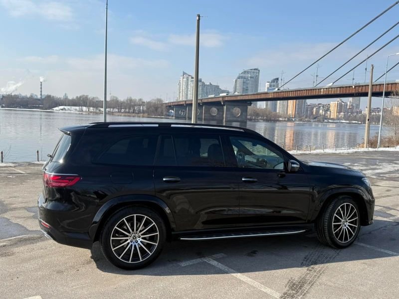 Mercedes GLS 2026 - Фото №2 Mercedes GLS 2026 - Фото №2