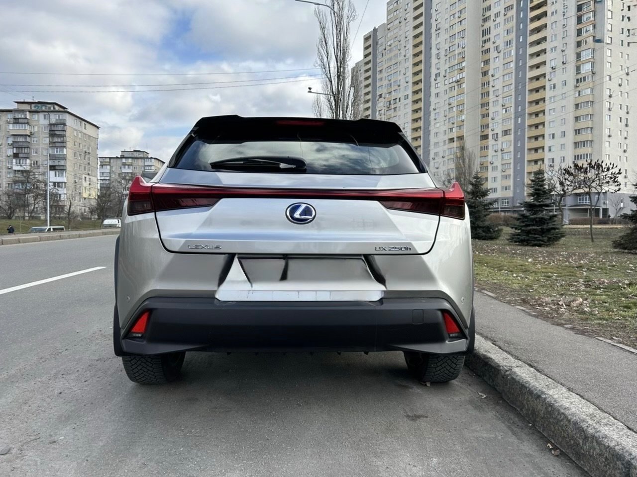 Lexus UX 2020 - Image №2 Lexus UX 2020 - Image №2