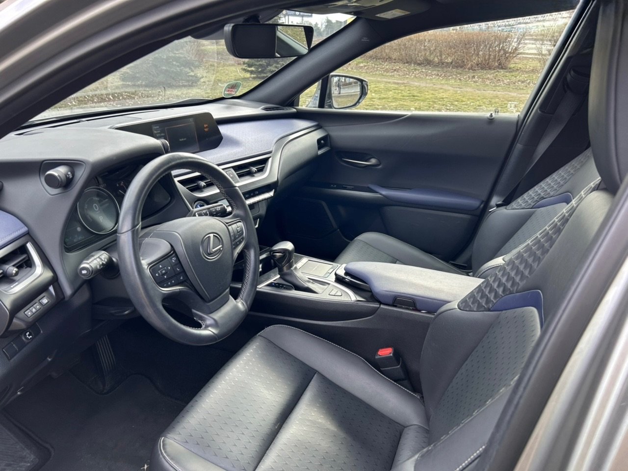 Lexus UX 2020 - Image №3 Lexus UX 2020 - Image №3