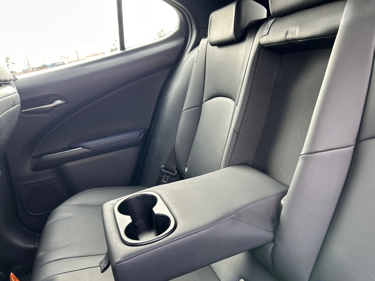 Lexus UX 2020 - Image №6 Lexus UX 2020 - Image №6