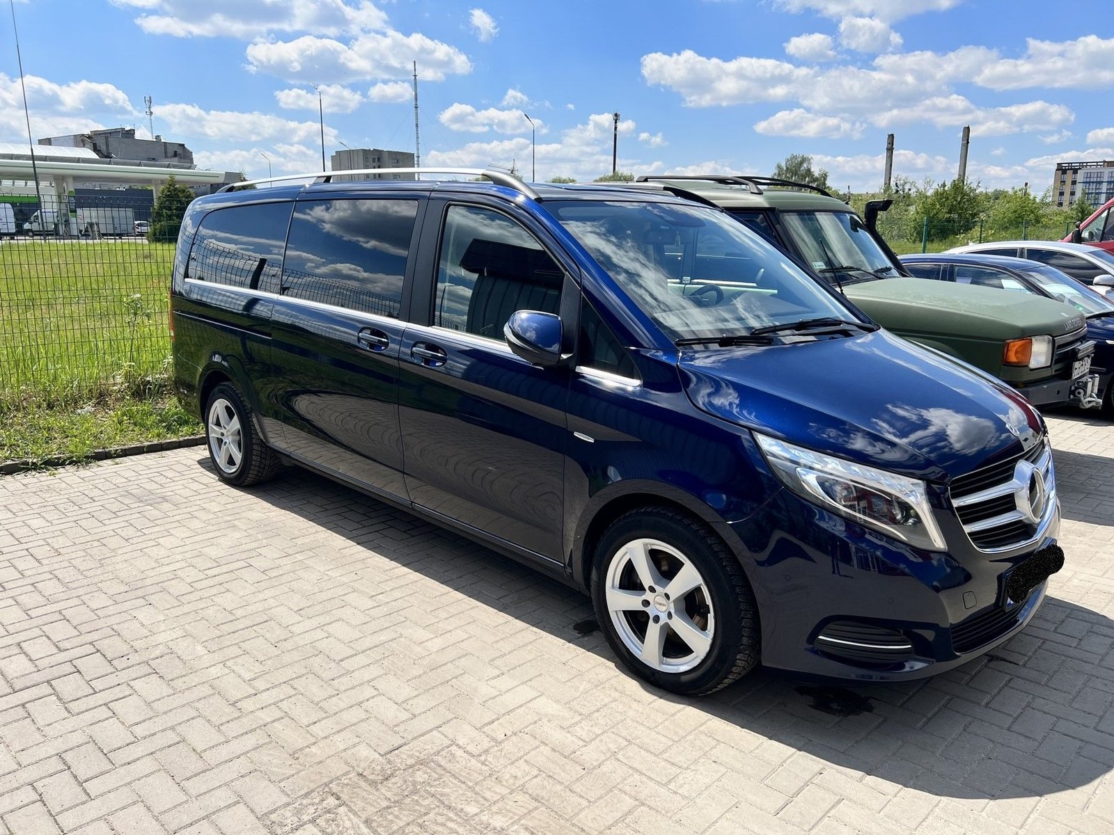 Mercedes-Benz V class