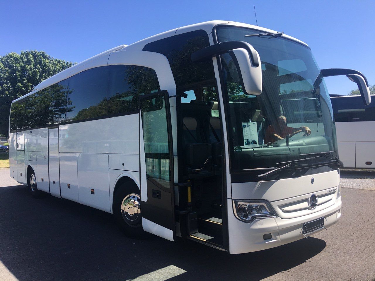 Mercedes-Benz Travego Mercedes-Benz Travego