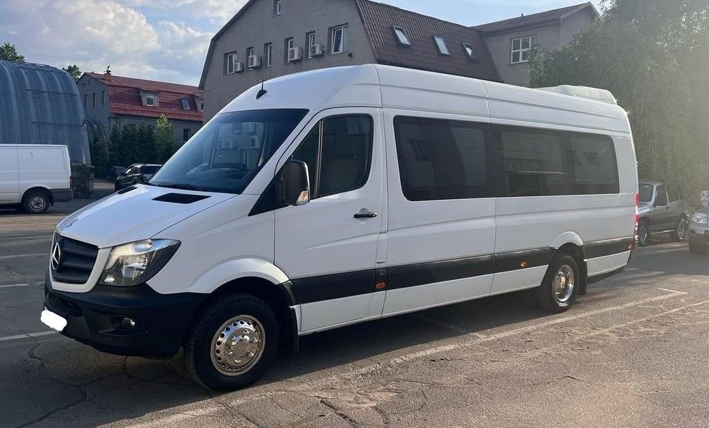 Mercedes-Benz Sprinter